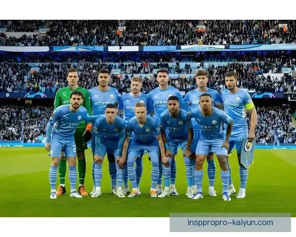 哈兰德领衔曼城三冠王阵容，状态回暖值得关注